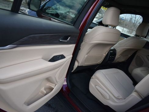 Used 2024 Jeep Grand Cherokee L Limited image 31