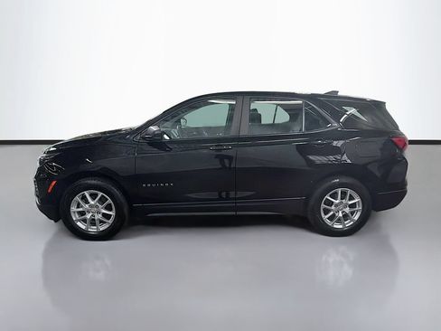 Used 2022 Chevrolet Equinox LS AWD/4WD image 6