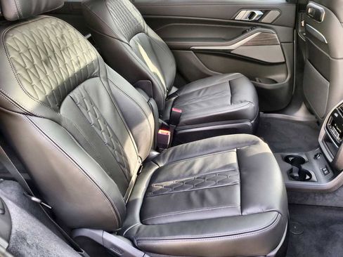 New 2026 BMW X7 xDrive40i w/ M Sport Package image 21