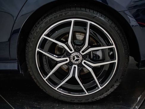 Used 2023 Mercedes-Benz E 350 Sedan image 10