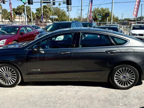 Used 2015 Ford Fusion Titanium image 9