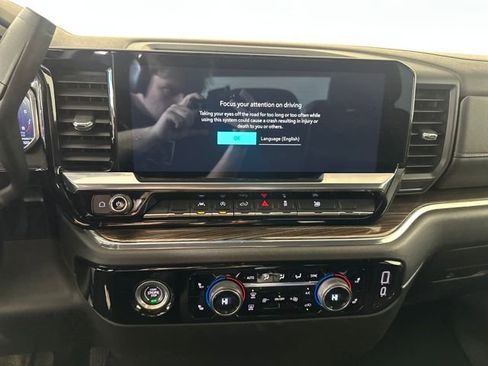 Used 2023 Chevrolet Silverado 1500 LT image 21