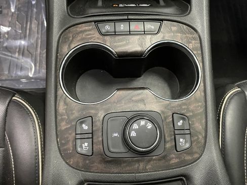 Used 2020 GMC Acadia Denali w/ LPO, Floor Liner Package image 18