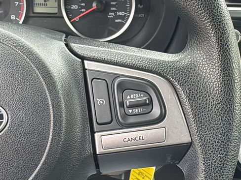 Used 2017 Subaru Forester 2.5i Premium w/ All-Weather Package image 21