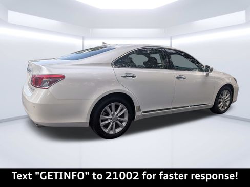 Used 2011 Lexus ES 350 FWD image 3