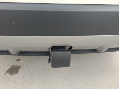 Used 2023 Ford Edge Titanium w/ Equipment Group 301A image 10