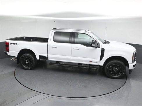 Used 2025 Ford F250 Lariat w/ Lariat Ultimate Package image 41