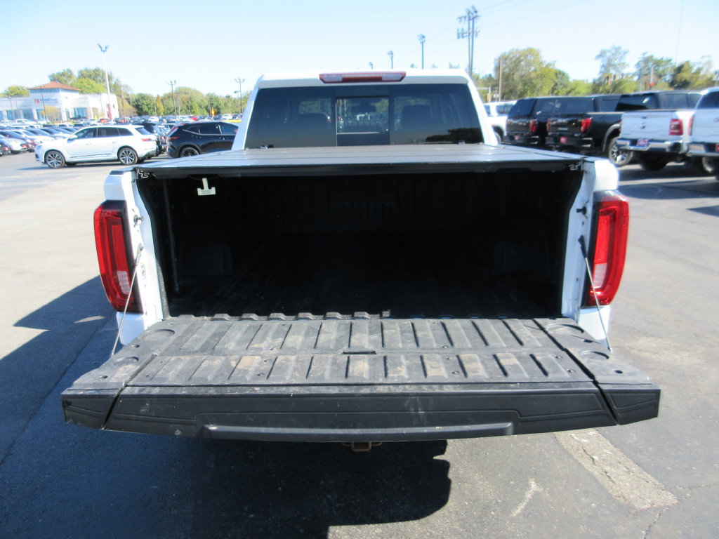 Used 2019 GMC Sierra 1500 SLT w/ SLT Premium Plus Package AWD/4WD image 9