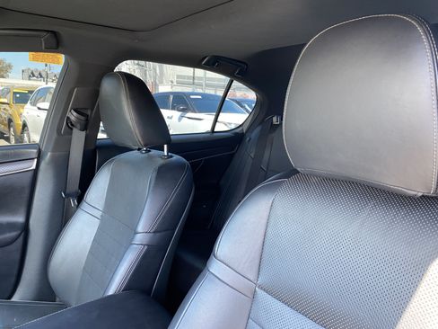 Used 2019 Lexus GS 350 F Sport RWD image 16