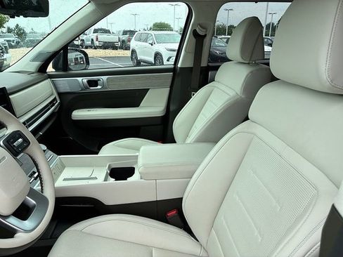 Used 2025 Hyundai Santa Fe Calligraphy AWD/4WD image 26