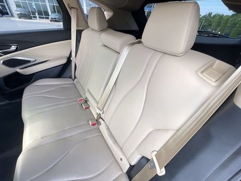Used 2024 Acura RDX SH-AWD image 17