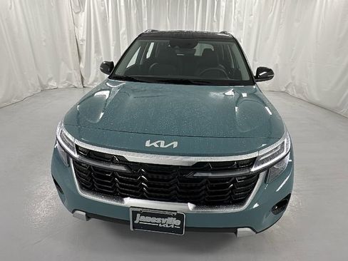 New 2026 Kia Seltos S image 8