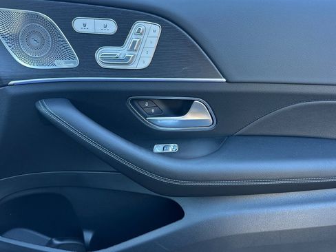 New 2026 Mercedes-Benz GLS 450 4MATIC image 32