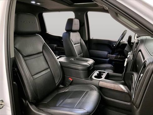 Used 2020 GMC Sierra 1500 Denali w/ Denali Ultimate Package AWD/4WD image 7