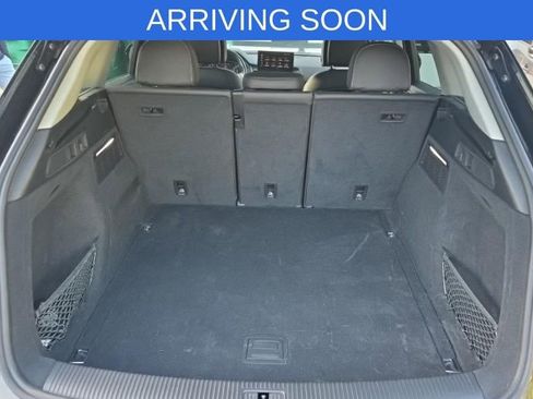 Used 2023 Audi Q5 2.0T Premium w/ Convenience Package image 5