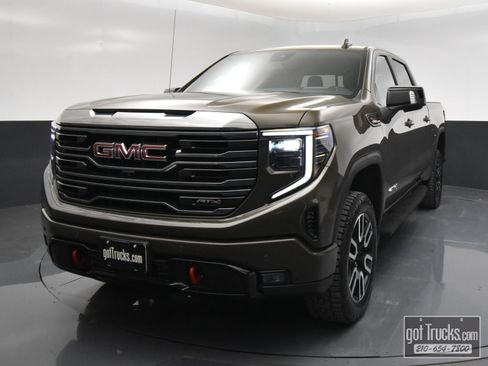 Used 2023 GMC Sierra 1500 AT4 w/ AT4 Premium Package image 51