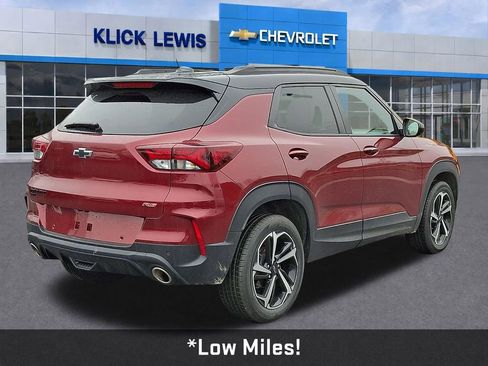 Used 2022 Chevrolet TrailBlazer RS w/ Technology Package image 8