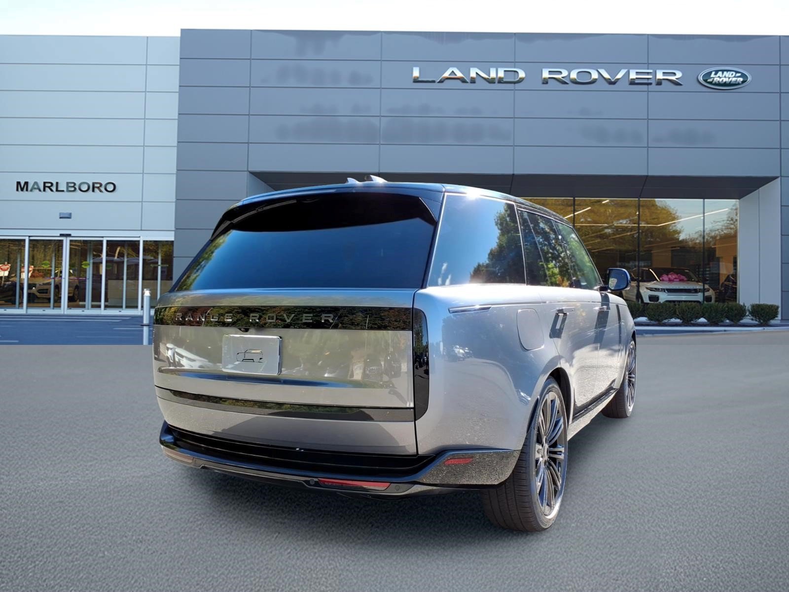 New 2027 Land Rover Range Rover SE AWD/4WD image 2