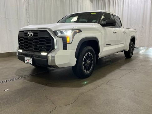 Used 2025 Toyota Tundra SR5 w/ TRD Off-Road Package AWD/4WD image 24