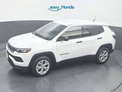 Used 2024 Jeep Compass Sport AWD/4WD image 21