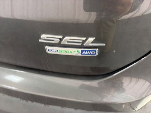 Used 2020 Ford Edge SEL w/ Convenience Package image 10