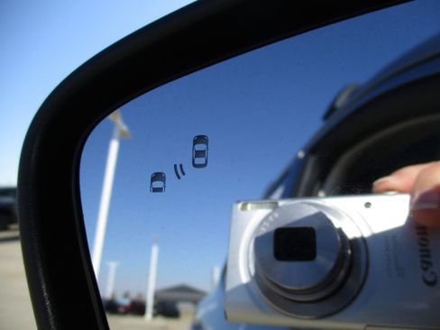 Used 2022 Ford Escape SEL image 12