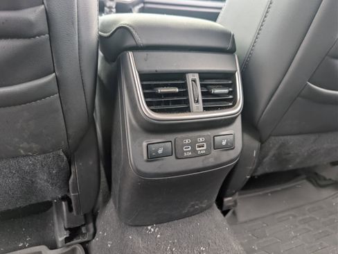 Used 2024 Subaru Outback Limited image 32