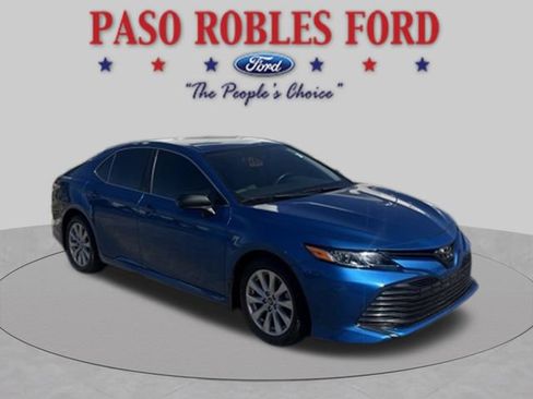 Used 2020 Toyota Camry LE FWD image 1