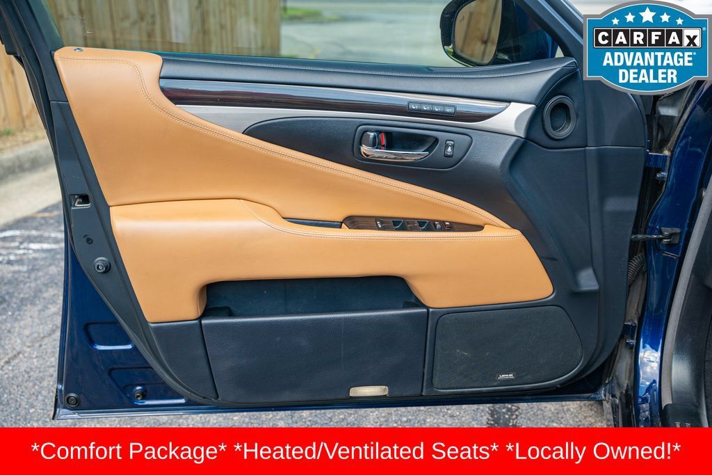 Used 2013 Lexus LS 460 AWD w/ Comfort Pkg image 13