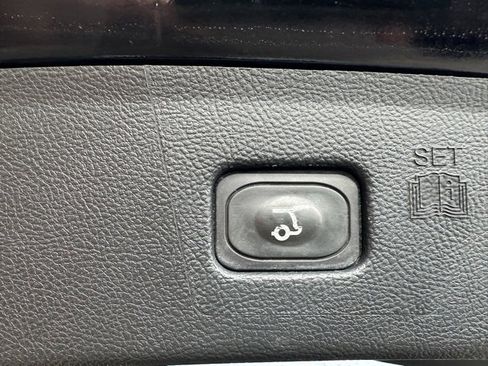 Used 2021 Ford Edge SEL w/ Convenience Package image 20