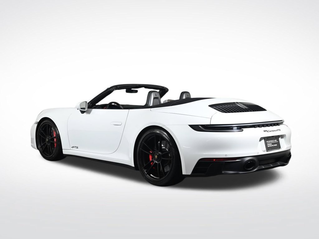 Used 2023 Porsche 911 Carrera GTS RWD image 3