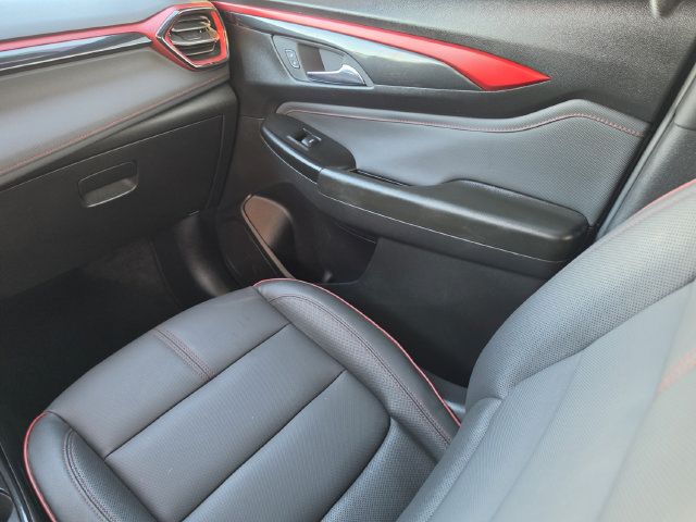 Used 2024 Chevrolet TrailBlazer RS w/ Driver Confidence Package FWD image 26