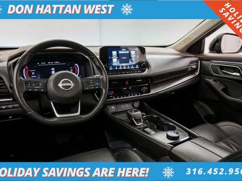 Used 2022 Nissan Rogue Platinum w/ Head-Up Display Package image 25