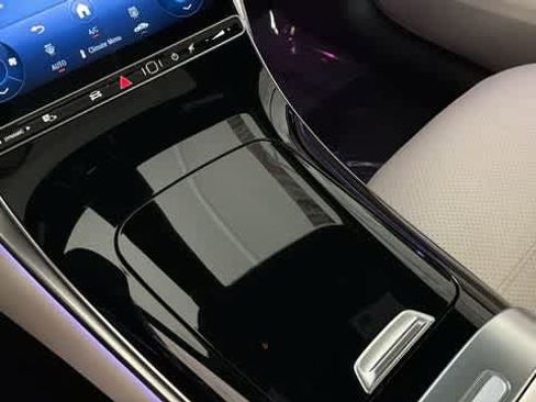 Used 2026 Mercedes-Benz GLC 300 4MATIC image 21