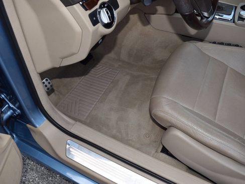 Used 2011 Mercedes-Benz E 350 Cabriolet image 33
