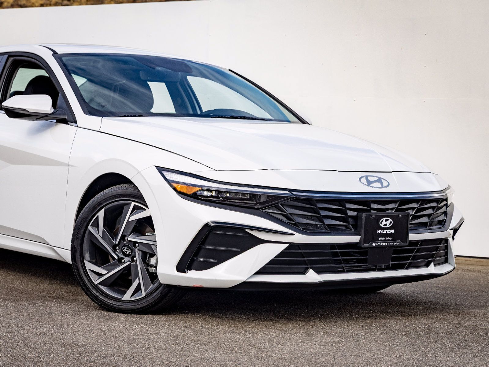 Used 2026 Hyundai Elantra Limited FWD image 9