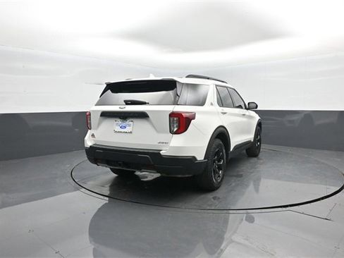 Certified 2022 Ford Explorer Timberline w/ Timberline Technology Package image 7
