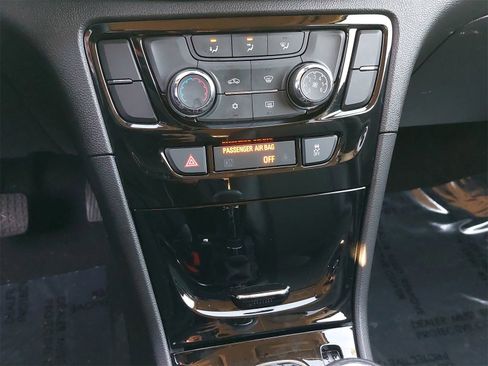 Used 2018 Buick Encore Preferred image 23