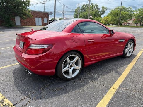 Used 2014 Mercedes-Benz SLK 350 image 8