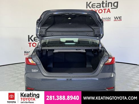 Used 2026 Toyota Camry LE w/ Convenience Package FWD image 11