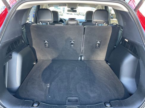 Used 2020 Ford Escape Titanium image 6