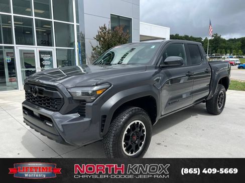 Used 2026 Toyota Tacoma TRD Off-Road AWD/4WD image 1