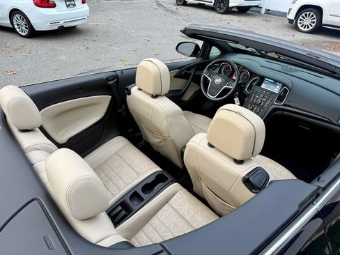 Used 2018 Buick Cascada Premium FWD image 34
