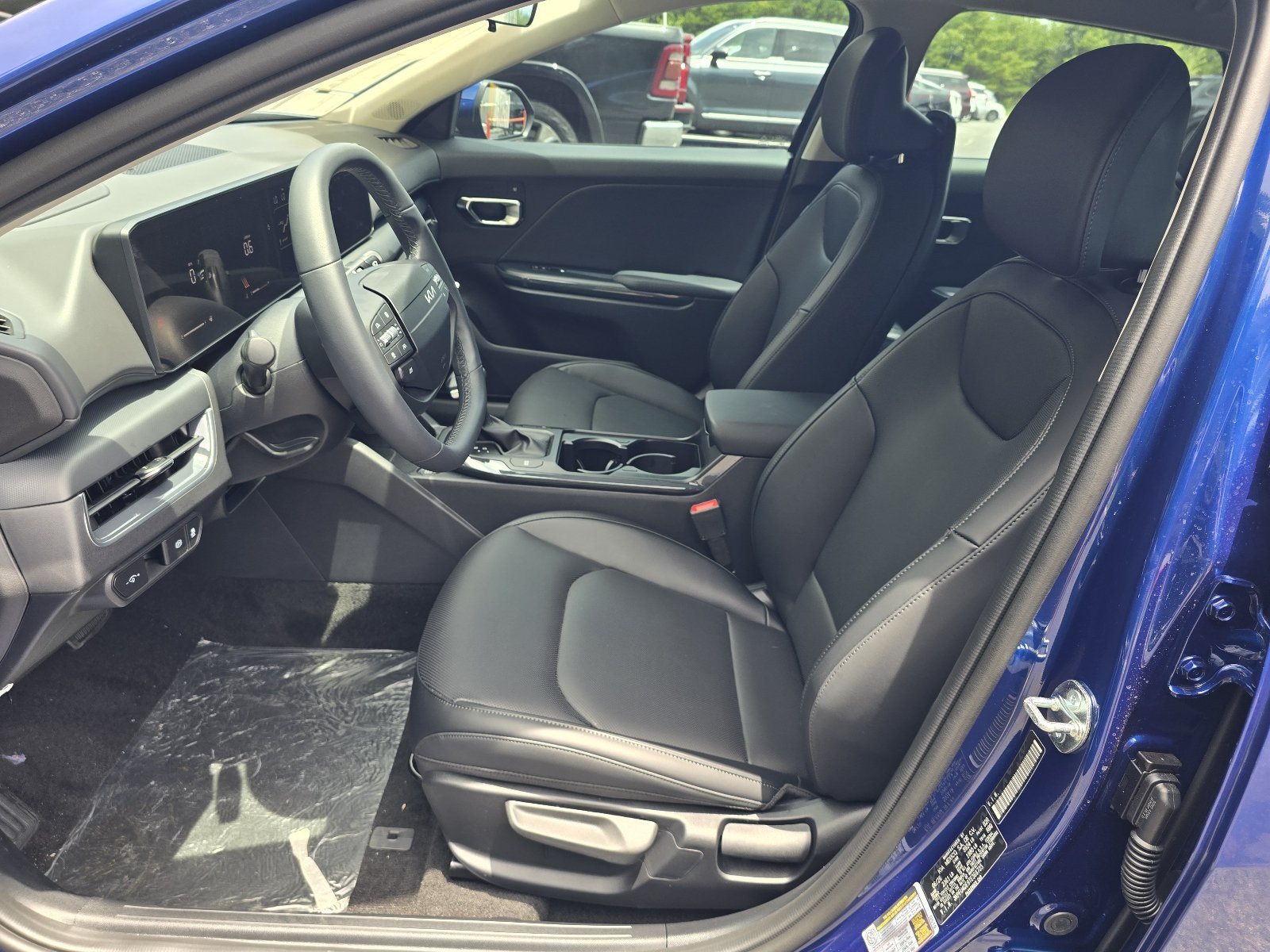 New 2026 Kia K4 EX FWD image 6