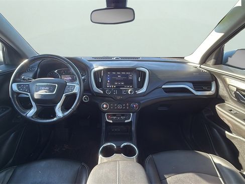 Used 2022 GMC Terrain SLT w/ LPO, Floor Liner Package image 14