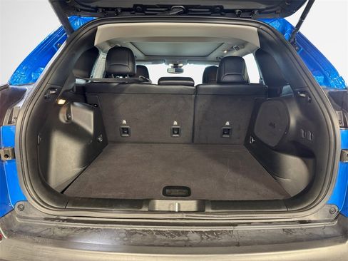 Used 2023 Jeep Cherokee Altitude Lux w/ Lux Elite Package image 25