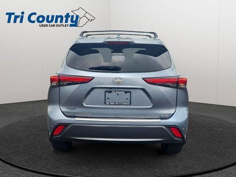 Certified 2020 Toyota Highlander Limited AWD/4WD image 7