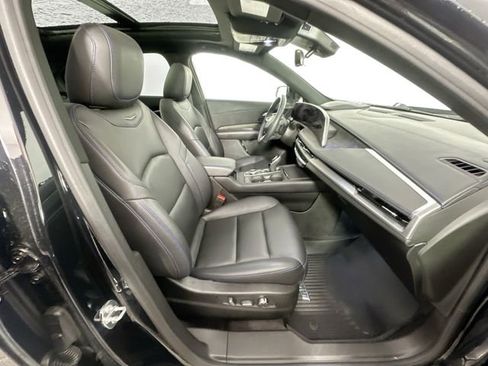 Used 2024 Cadillac XT4 Sport w/ Technology Package AWD/4WD image 26