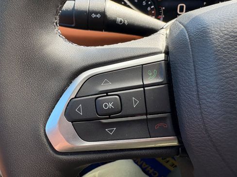 Certified 2025 Jeep Compass Limited AWD/4WD image 17