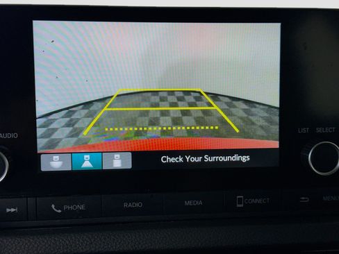 Used 2023 Honda Civic Sport image 19